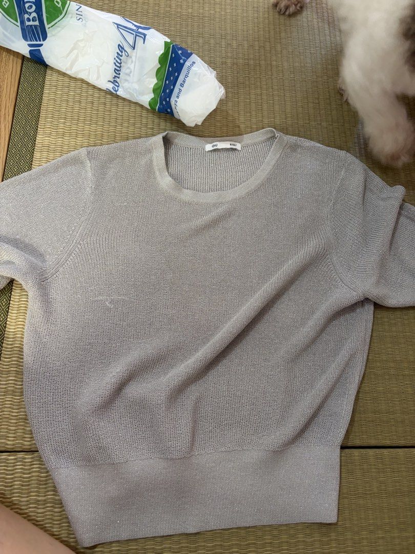 Gu blouse (Category: Blouses) located in Santa Rosa. Submitted by alenatrader2 (Listing ID 1470175227, Image 1). Description: Nalabhan lang pero hindi pa nasuot.