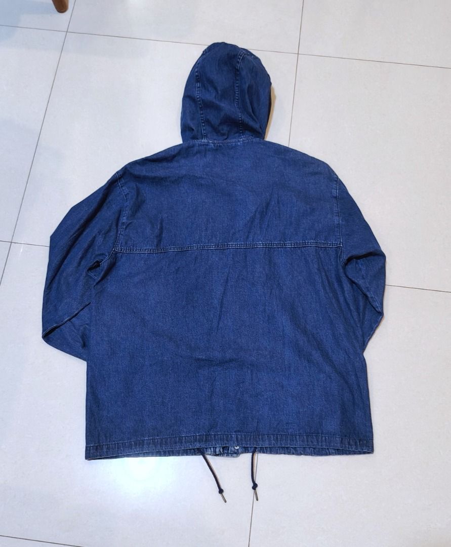GU Double Pocket Denim Parka (Category: Coats, Jackets and Outerwear) located in Bacolor. Submitted by thriftyperminute (Listing ID 1470194518, Image 3). Description: -This is a pre-loved or thrifted item so please manage your expectations. -Color may slightly differ due to lighting or with the settings of the device used to view the photos -"Mine" now, pay now policy -Payment through gcash -Sure buyers only, please -No cancellation of orders -No