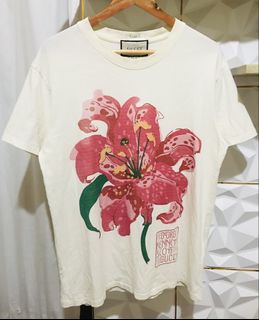 (Category: ) located in . Submitted by luxurybrandedthrift05 (Listing ID 1470215552, Image 1). Description: .