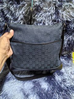 (Category: ) located in . Submitted by luxury.ilo1984 (Listing ID 1470232374, Image 1). Description: .