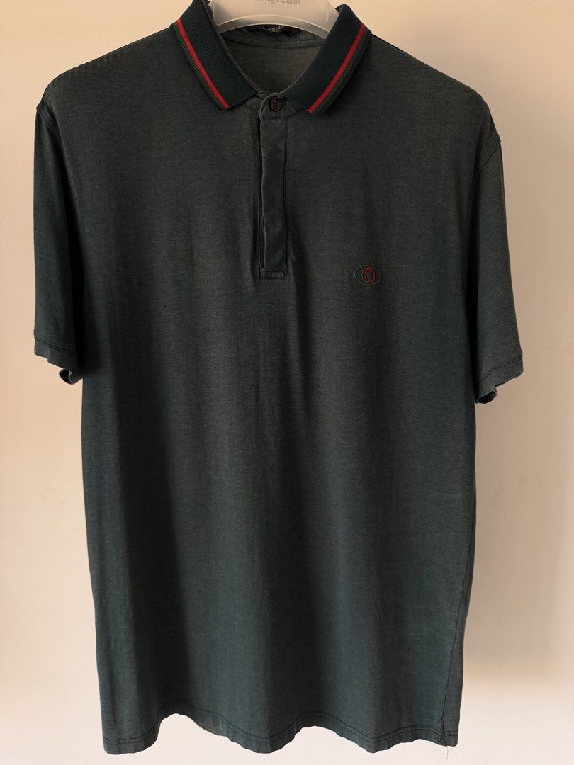 Gucci Polo Shirt XL (Category: Tshirts & Polo Shirts ) located in Quezon City. Submitted by satisfied_buyer (Listing ID 1470174955, Image 1). Description: Gucci Polo Shirt Pre loved Shoulders 47m Chest 45m Length 77m.