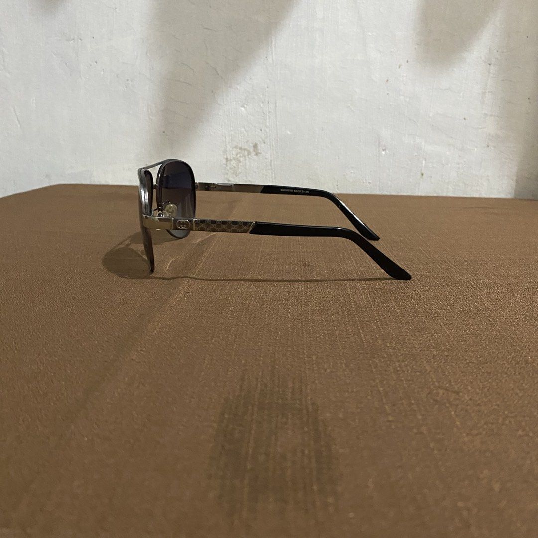 Gucci Sunglasses (Off Only) (Category: Sunglasses & Eyewear) located in Pagsanjan. Submitted by y2korn (Listing ID 1470318729, Image 2). Description: Gucci Sunglasses (Off Only) - Excellent Condition - No Box (I have other box) - No Scratches Mop - PAYMAYA Courier - J&T 📍Pagsanjan,Laguna ₱620 + sf.