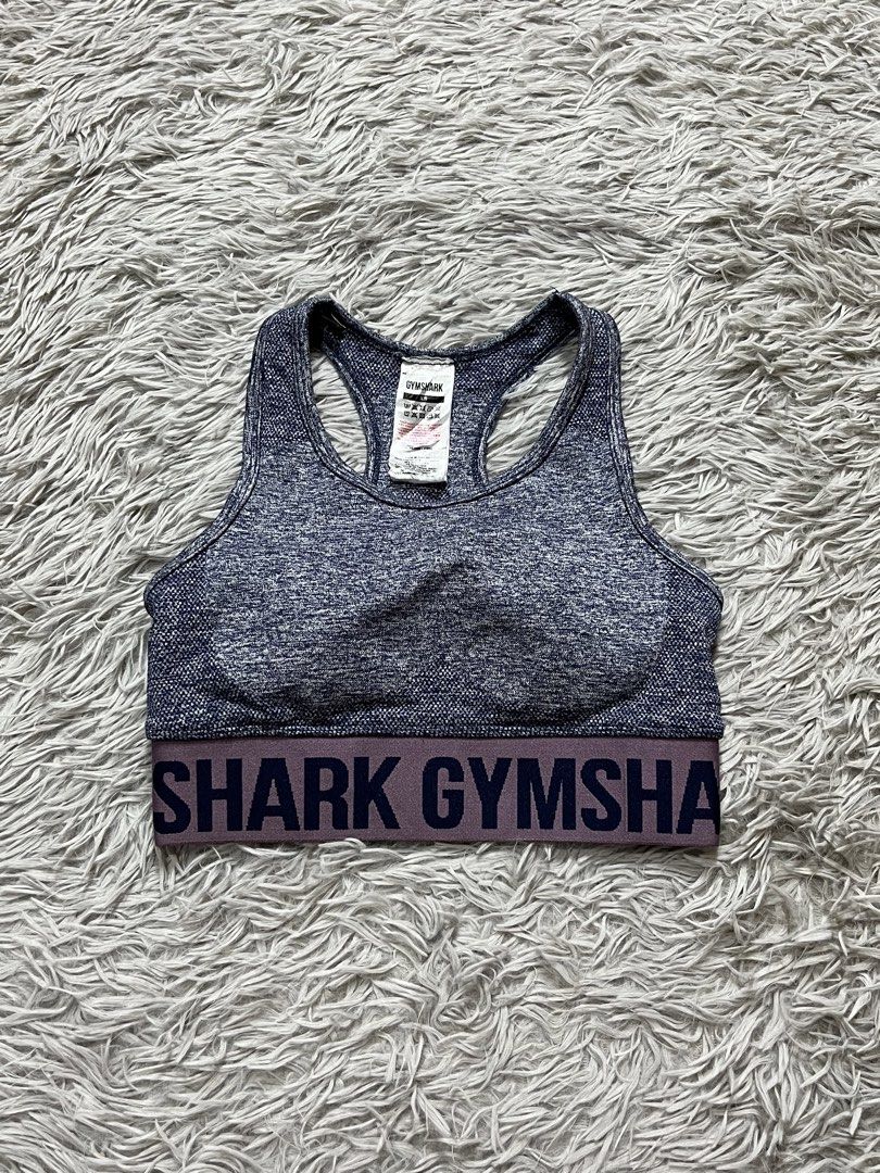 Gymshark Padded Bra Top (Category: Activewear) located in Dipolog. Submitted by krstnagnis98 (Listing ID 1470347583, Image 2). Description: Gymshark Padded Bra Top XS-Small Good as new Authentic .
