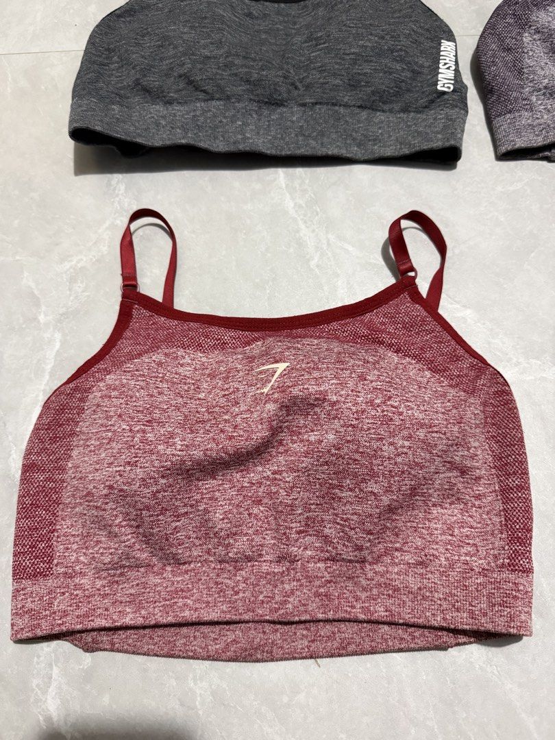 Gymshark Sports Bra (Category: Activewear) located in Calumpit. Submitted by Essentiality (Listing ID 1470235745, Image 3). Description: Gymshark Sports Bra Size: XS - Small ₱300-400.