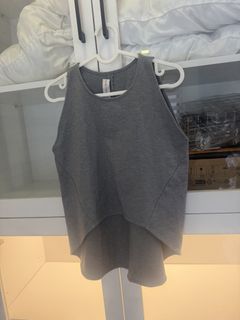 (Category: ) located in . Submitted by destashingmycloset (Listing ID 1470212133, Image 1). Description: .