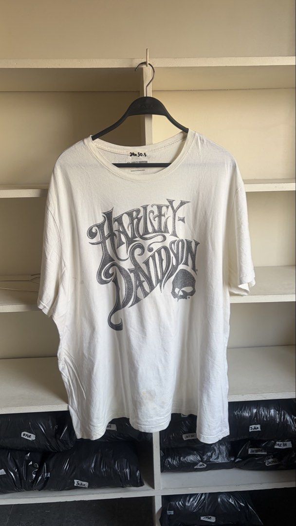 Harley Dividson Shirt (Category: Tshirts & Polo Shirts ) located in Manila. Submitted by _revault (Listing ID 1470236825, Image 1). Description: .