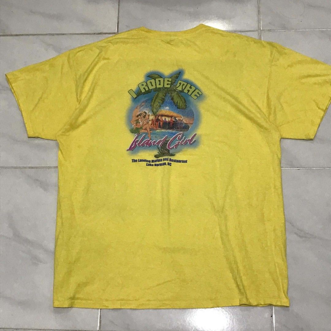 HAWAII GRAPHIC TEE SHIRT XL (Category: Tshirts & Polo Shirts ) located in Cavite. Submitted by justthrift06 (Listing ID 1470268409, Image 1). Description: DIMENSION 24X30 GOOD CONDITION SHIPPING NATIONWIDE.
