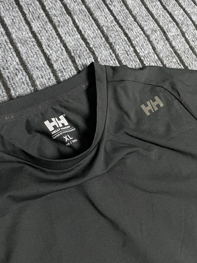 Helly Hansen - S/S Hydropower (Category: Activewear) located in Puerto Princesa. Submitted by palawan.swagdealer (Listing ID 1470319663, Image 3). Description: All details are provided Kindly check each photo No major flaws In excellent condition.