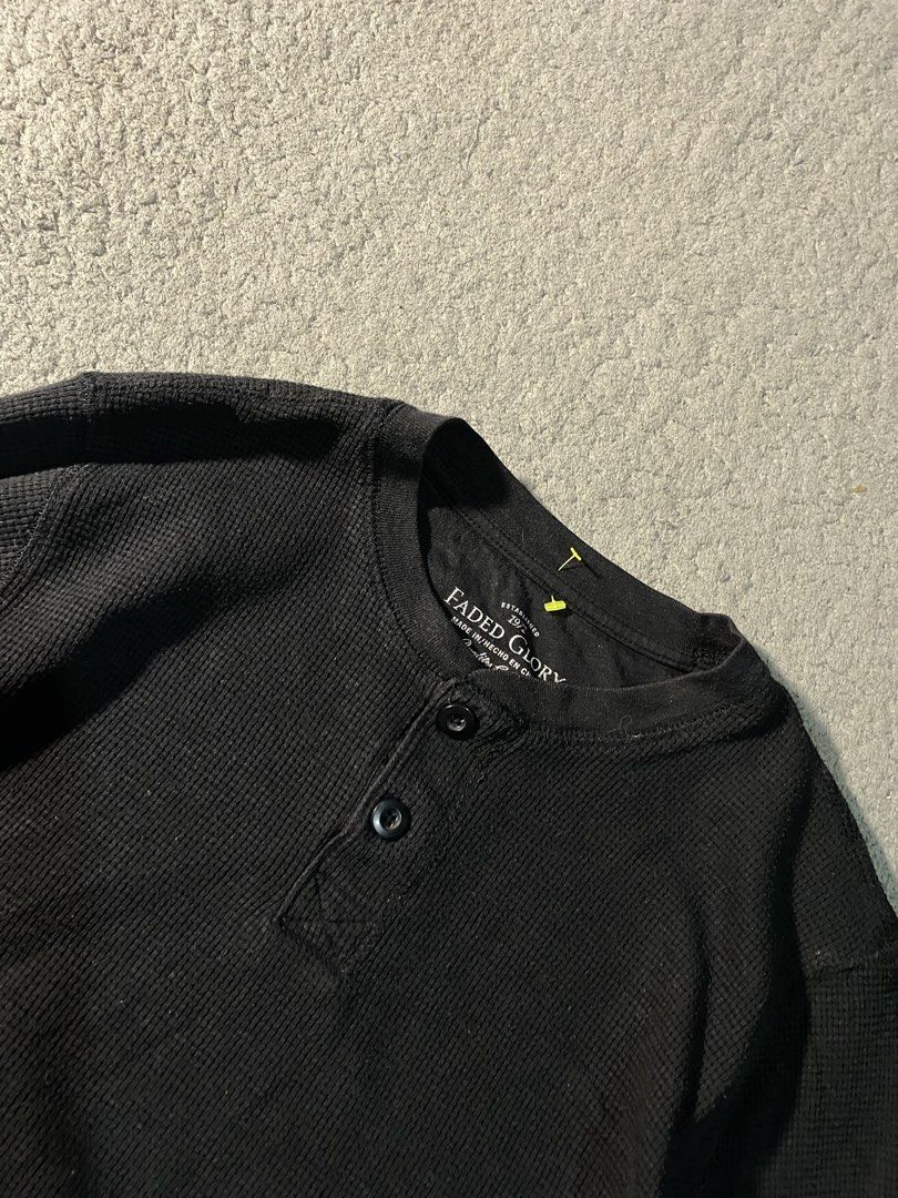 HENLEY FADED GLORY (Category: Coats, Jackets and Outerwear) located in Tandag. Submitted by vncntmrcllns (Listing ID 1470224823, Image 3). Description: HENLEY FADED GLORY (fav) Width: 19 Length: 25 -Excellent Condition -Already wash -Color rate 10/10 All details are visible in the picture Please check each photo.