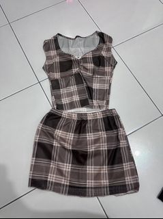 (Kategori: ) berada di . Dikirim oleh lunarawear.id (ID iklan 1470190115, Gambar 1). Deskripsi: .