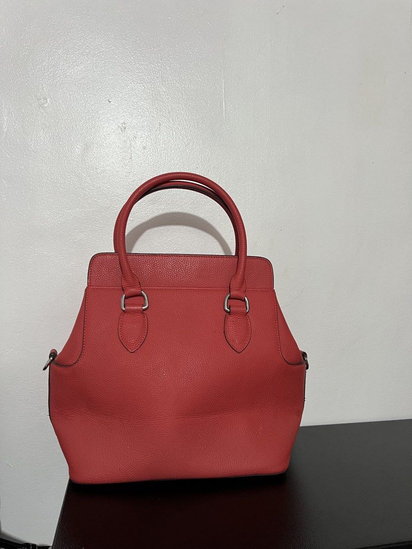 Hermes Toolbox (Category: Luxury Bags & Wallets) located in Tacloban City. Submitted by classy_luxury (Listing ID 1470183320, Image 2). Description: Hermes toolbox Riri zip Excellent condition .