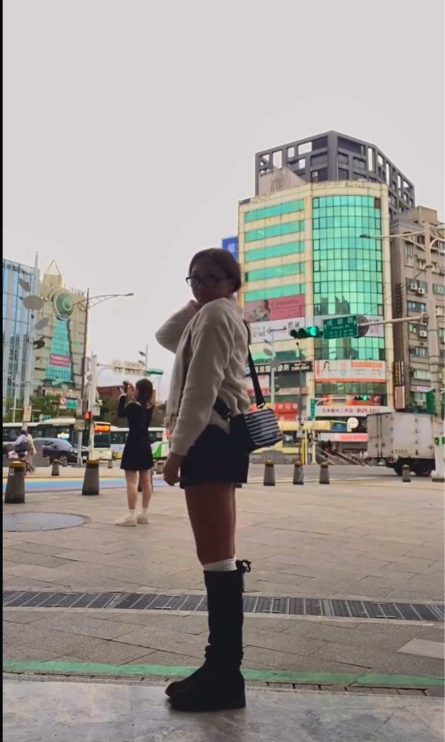 High Knee Boots (Category: Boots) located in Santiago. Submitted by ricevllnz (Listing ID 1470150159, Image 2). Description: Used once in Taiwan Natambak lang after magamit I’m 24.5cm.