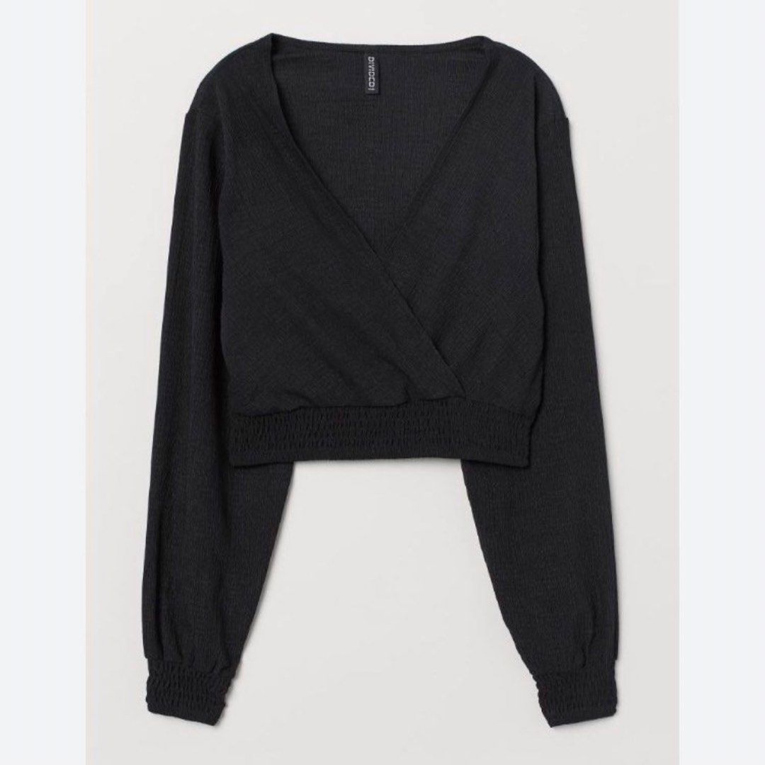 H&M Textured Black Wrapover Blouse Top (Category: Longsleeves) located in Binan City. Submitted by mypreloved_haul (Listing ID 1470338309, Image 2). Description: fits xs to small! Last price posted! .