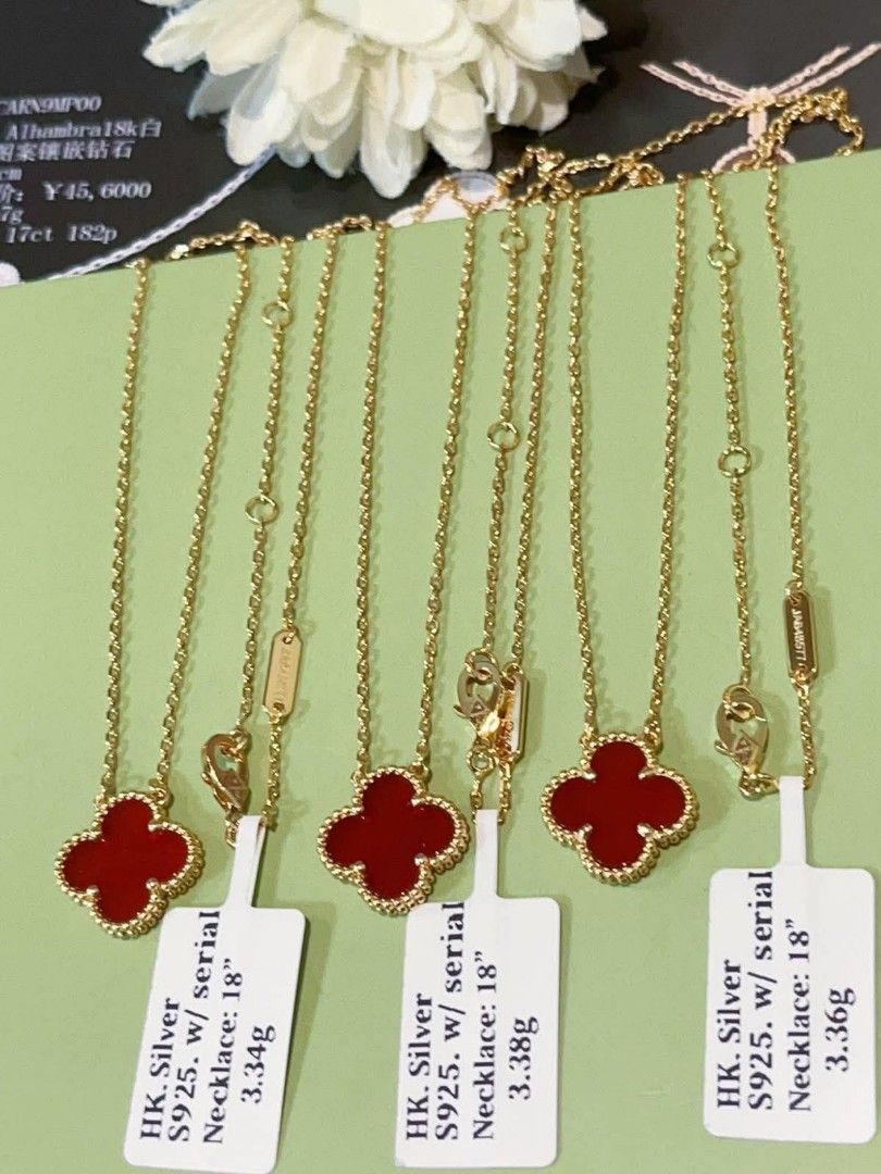 HongKong S925 silver setting Vca necklace (Category: Necklaces) located in Manila. Submitted by bhelgoldseller2ndaccount (Listing ID 1470149928, Image 1). Description: HongKong setting S925 silver Brandnew 850/g.