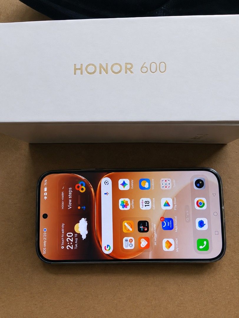 Honor 600 Brand New (Category: Android Others) located in Manila. Submitted by aasam_7c5684 (Listing ID 1470206810, Image 1). Description: For sale po brand new pa po ito. Kakabili lang po last Aug 2026 hindi pa po nagagamit. See receipt sa photos for proof checking po. Price is negotiable po. Meet up only..