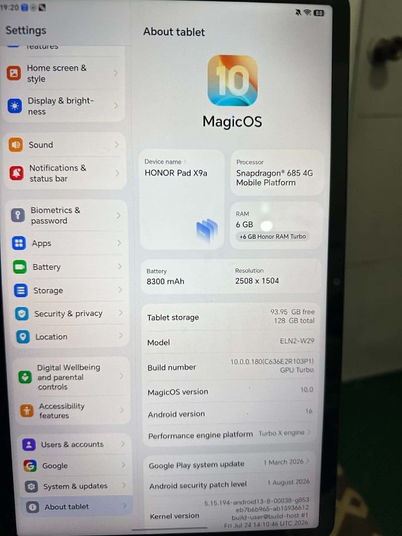 HONOR Pad X9a (Category: Android) located in Pasig City. Submitted by ivanbrix (Listing ID 1470329594, Image 3). Description: Specs. 120Hz 2.5K FullView display (2508 x 1504 resolution) Qualcomm Snapdragon 685 processor 6GB of RAM with RAM Turbo expansion 128GB of storage, MagicOS 9.0 (Android 15) 8300mAh battery Rear Camera: 8 MP (f/2.0 aperture) Front Camera: 5 MP (f/2.2 aperture) Audio: Four-speaker setup with smart amplifiers and 200% volume 