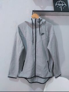 (Kategori: ) berada di . Dikirim oleh helmi_style (ID iklan 1470340611, Gambar 1). Deskripsi: .