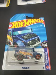 Hot Wheels Rapid Pulse HW Heavyweights Diecast Car, Toys & Collectibles ...
