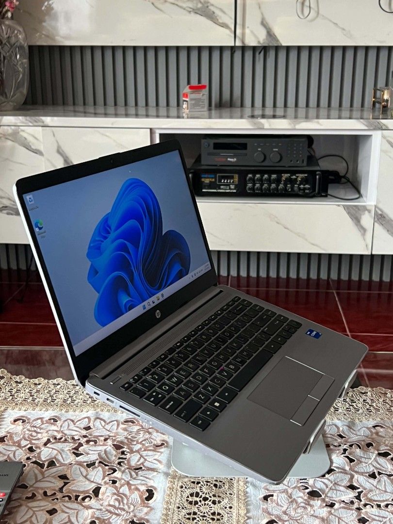 HP 240 G8 Notebook PC (Category: Laptops & Notebooks) located in Pasig City. Submitted by erhecca.bear (Listing ID 1470177132, Image 3). Description: HP 240 G8 Notebook PC Srp: Php42,999 My Price: 17,000 🟣Processor: 11th Gen Intel(R) Core(TM) i5-1135G7 @ 2.40GHz (8 CPUs), ~2.4Ghz 🟣Intel(R) Iris(R) Xe Graphics 🟣Memory : 8GB RAM (Upgradable) 🟣Storage : 512GB SSD (Upgradable) 🟣Keyboard Backlight Key 🟣14inch Inches 1920x1080 FullHD (60hz Refres