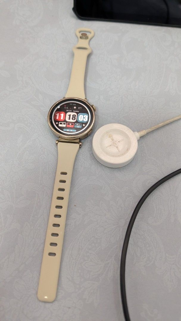HUAWEI GT4 41mm (Category: Wearables & Smart Watches) located in Marikina City. Submitted by rachki (Listing ID 1470171716, Image 2). Description: 3500 LP not being used anymore bought 10/28/2023 still has box, receipt original charger original white leather not included conpatible strap 18mm, 2pcs.