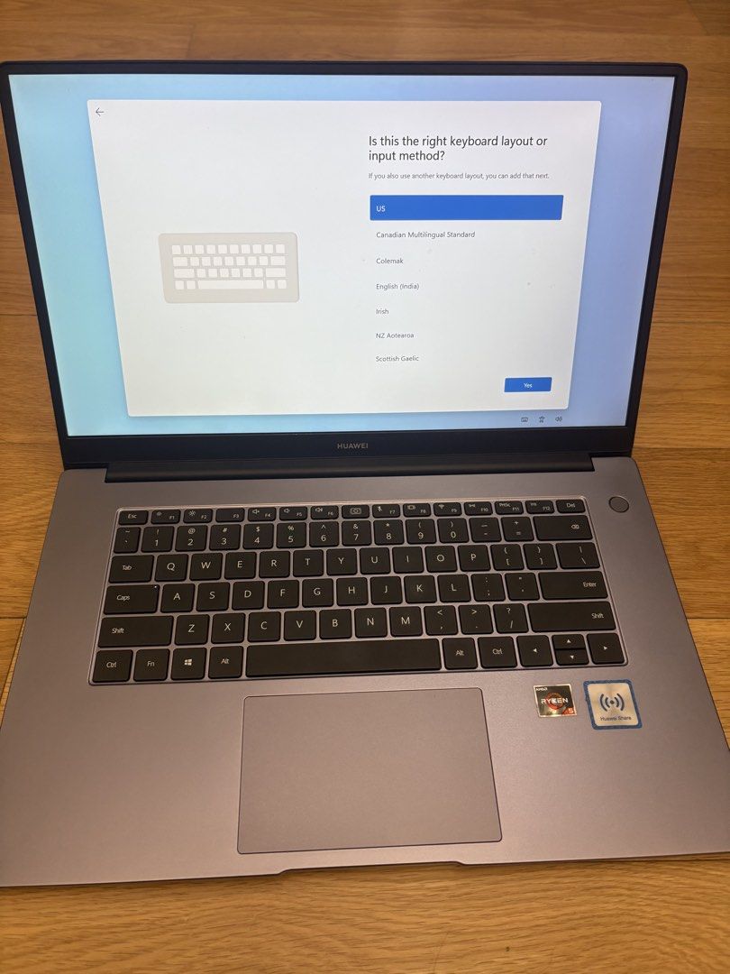 HUAWEI MateBook D 15 (Space Gray) (Category: Laptops & Notebooks) located in Pasig City. Submitted by hideyan69 (Listing ID 1470273199, Image 2). Description: Purchase Date: June 13, 2020 Brand: HUAWEI Model: HUAWEI MateBook D 15 Color: Space Gray Specifications: Screen Size: 15.6" Storage: 1TB HDD + 256GB SSD RAM: 8GB Status: Windows setup screen active, ready for new user.
