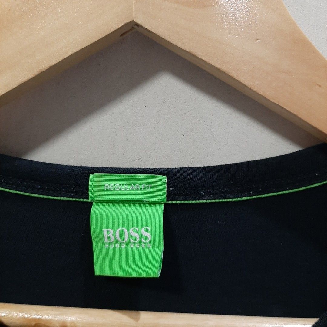 HUGO BOSS (Category: Tshirts & Polo Shirts ) located in San Carlos. Submitted by denzel999 (Listing ID 1470281750, Image 3). Description: Asnew cut washtag only.