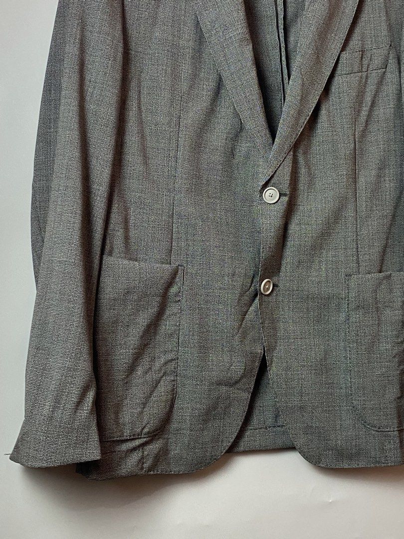 Hugo Boss Suit- Grey (Category: Coats, Jackets and Outerwear) located in Quezon City. Submitted by loloyz123 (Listing ID 1470278334, Image 3). Description: Hugo Boss Suit- Grey Condition: Very good Color rate: 10/10 Color: Grey Size: Us 42A L: 29.5 W: 22 inches.