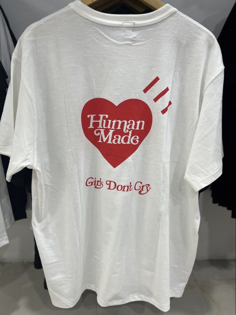 Human made (Category: Tshirts & Polo Shirts ) located in Caloocan City. Submitted by style_hoods (Listing ID 1470236806, Image 2). Description: Human made Color: white Size: Large .