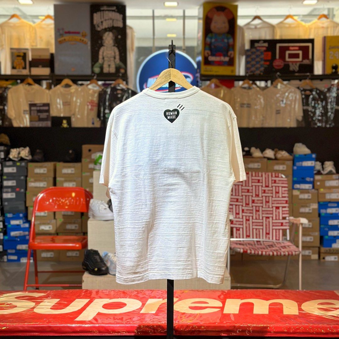 Human Made Graphic T-Shirt (HM32TE006) (Category: Tshirts & Polo Shirts ) located in Quezon City. Submitted by inside_plug (Listing ID 1470192670, Image 2). Description: For Sale Human Made Graphic T-Shirt (HM32TE006) White - Large Brandnew Dm us to purchase.