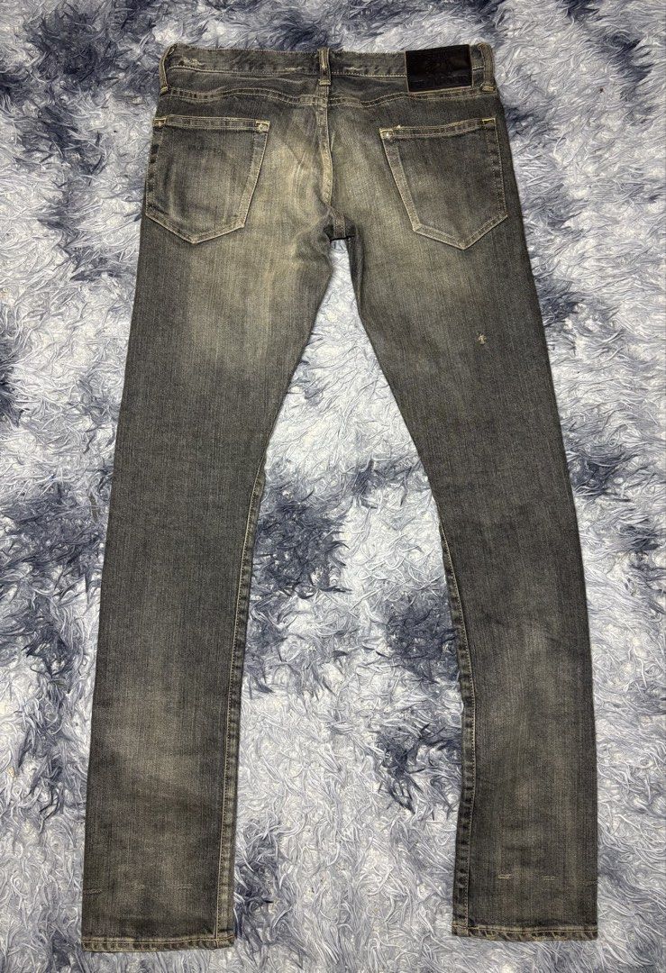 Hysteric Glamour (Category: Activewear) located in Legazpi City. Submitted by thesource052 (Listing ID 1470293485, Image 2). Description: Hysteric Glamour Size: -28- 30 (womens) Length: 40” inches Leg opening: 6.5” Stretchable Excellent condition .