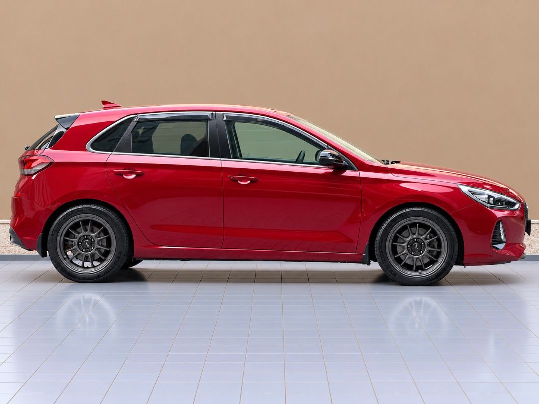Hyundai i30 Hatchback 1.4 GLS DCT Turbo (A) (Category: Used Cars) located in Singapore. Submitted by quantumcollections (Listing ID 1470242457, Image 3). Description: .