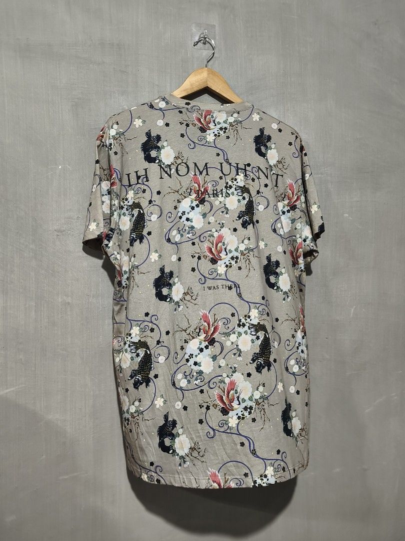 IH NOM UH NIT PARIS "ELEVEN AOP" (Category: Tshirts & Polo Shirts ) located in Pandi. Submitted by rhaine.2zz (Listing ID 1470304277, Image 3). Description: IH NOM UH NIT PARIS "ELEVEN ALL OVER PRINT" LIKE NEW CONDITION RARE‼️ NO ISSUE/CRACKS OR DISCO 23 WIDTH 30 LENGTH 10/10 COLOR RATE SOLID COLORWAY 📩📩📩.