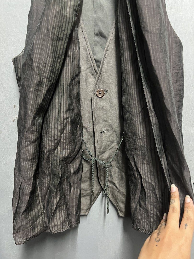 INITIAL (Category: Others Tops) located in Dasmarinas. Submitted by jessputrages (Listing ID 1470326766, Image 3). Description: For sale Initial Excellent condition No issue 700 plus shipping fee Pm for more details.