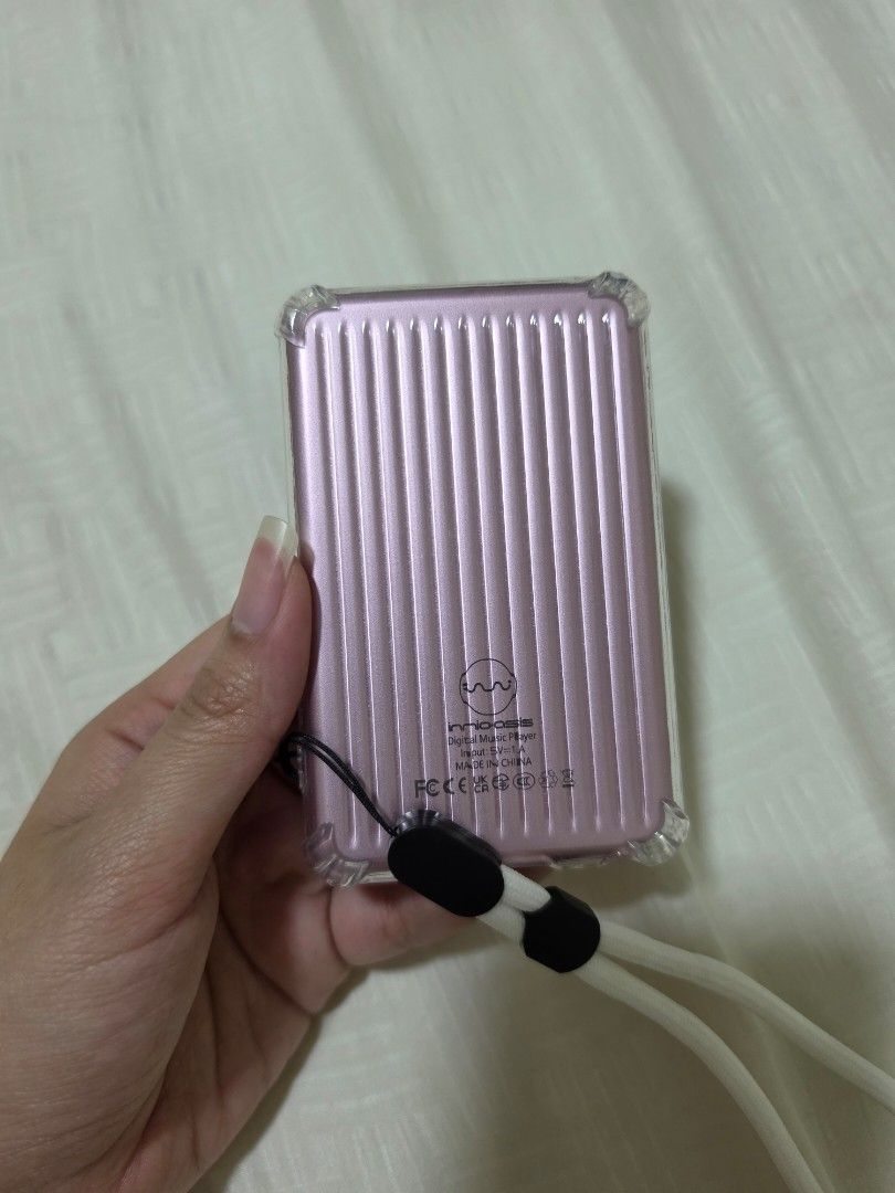 Innioasis Y1 (Category: Portable Music Players) located in Bulacan. Submitted by chrstnmyyt (Listing ID 1470244341, Image 2). Description: Innioasis Y1 W/ Case, Installed SP, Complete Box Naka 2 ab lang me. Opened last October 5, 2026 ‼️3.5k‼️ Rfs. Tinry lang, sa boox nako mag audiobook..