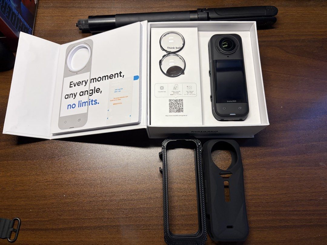 Insta360 X5 Camera with Box and Accessories (Category: Cameras) located in Valenzuela. Submitted by ChiasCloset (Listing ID 1470168590, Image 1). Description: Insta360 X5 Price: ₱26,000 Inclusions: * Camera Lens Guard * Utility Frame * Silicone Protective Cover * Invisible Selfie Stick (No Brand) Details: * Purchased August 2026 * No longer using Location: Valenzuela or MOA.