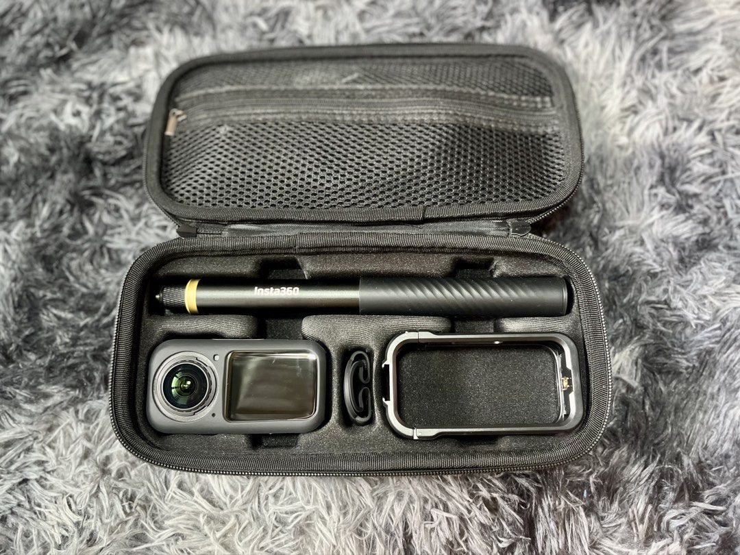 Insta 360 x6 | 128 gb (Category: Cameras) located in Antipolo. Submitted by xxgct (Listing ID 1470181337, Image 2). Description: Insta 360 x6 | 128 gb for only Php 38,500 (fixed) -128 gb sd card -Motorcycle bundle -Good as brand new -Used twice only -No scratch or dents -Plug and play nalang What you see is what you get. Dm me for inquiries 💌 Loc: Antipolo, Rizal.