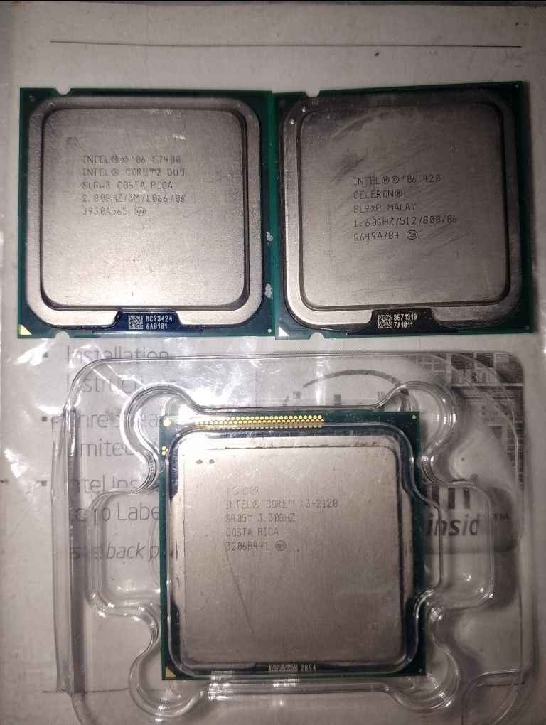 Intel Processors and DDR2/DDR3 RAM Sticks (Category: Desktops) located in Cavite. Submitted by emilgarcia09 (Listing ID 1470282685, Image 1). Description: Bundle includes three desktop processors: Intel Core 2 Duo E7400, Intel Celeron 420, and Intel Core i3-2120. Also includes four desktop RAM modules consisting of one 1GB I-O DATA DDR3, one 4GB Kingston DDR3, and two 1GB Elpida PC2-6400U DDR2 sticks. Pulled from working systems previously. Good 