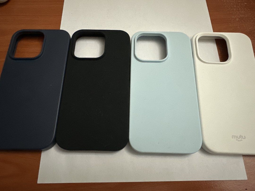 IP 14 Pro Casing (Category: Cases & Covers) located in Kajang. Submitted by amdda (Listing ID 1470319927, Image 2). Description: take all rm10.
