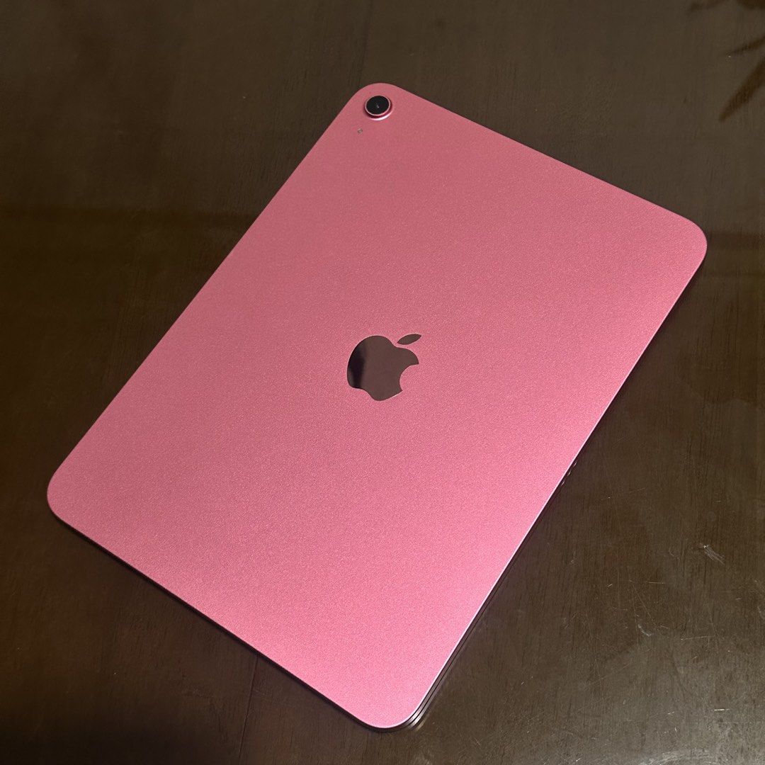 iPad 11th Generation (A16) 128gb (Category: iPad) located in Manila. Submitted by user0937371 (Listing ID 1470343972, Image 2). Description: iPad 11th Generation (A16) 128gb 22,500 fix ( no last price) Good as new condition No issues, all functions working No repair history, all original parts No dents or any scratches (see pics) 91%battery health 225 cycle count Under warranty until 3/17/2027 Complete Inclusions: unit, cord, adapter, original bo