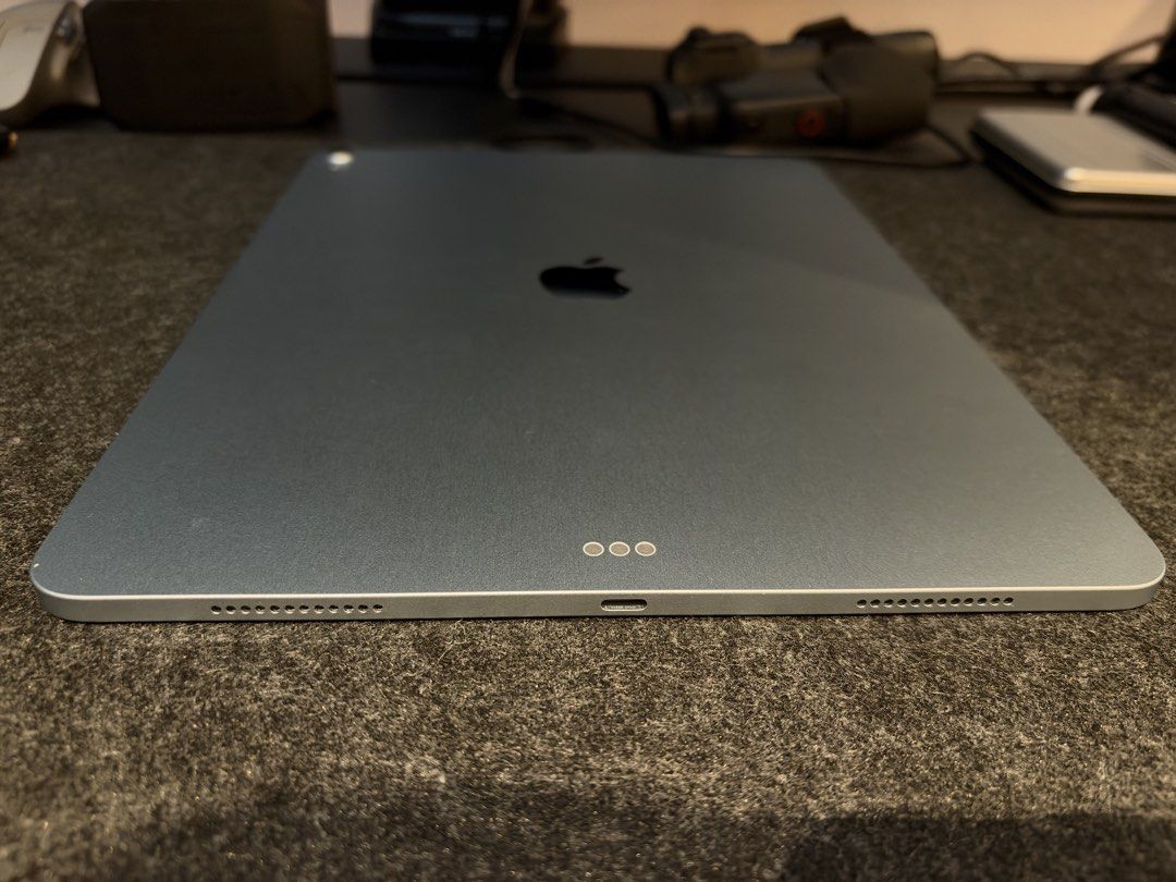 ipad (Category: iPad) located in Batu Pahat. Submitted by ahyong116 (Listing ID 1470160492, Image 3). Description: ipad air 13-inch (M3).