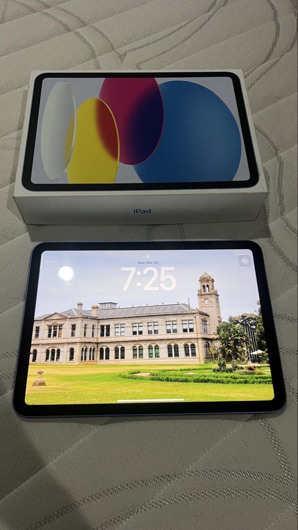 Ipad A16 (Category: iPad) located in Mandaluyong City. Submitted by andzkalalz (Listing ID 1470270062, Image 1). Description: Ipad A16 11th Gen (128gb) With box and receipt Battery health 92 Cycle count 250 With charger head.