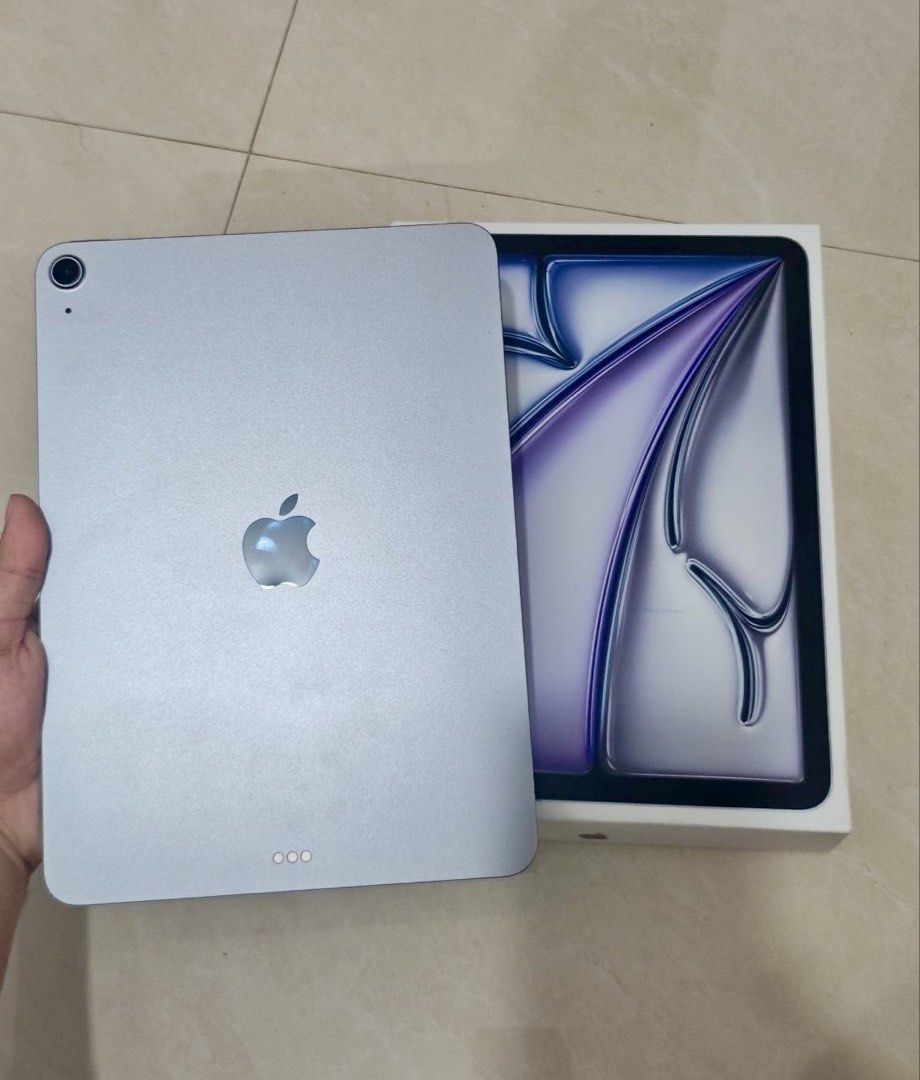 Ipad Air M3 2025 (Category: iPad) located in Pasay City. Submitted by violets.store (Listing ID 1469376210, Image 1). Description: IPad Air M3 2025 Details • iPad Air 11-inch (M3, 2025) •Bought from beyond the box 1 year old • 128GB, Wi-Fi, Space Gray • Battery health: 98% • With Original box • Original Cord (not used) • Paper Screen protector installed • Has small dent only • Las Piñas Area.