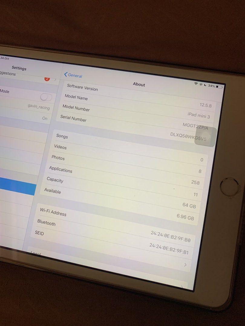 Ipad Mini 3 64Gb (Category: iPad) located in Bulacan. Submitted by anya.laine (Listing ID 1470190774, Image 1). Description: FOR SALE: iPad Mini 3 64GB ✨ 💰 Price: ₱3,000 📱 Model: iPad Mini 3 💾 Storage: 64GB ⚙️ Software Version: iOS 12.5.8 📦 Inclusion: Unit only ✨ Features & Description: * ✅ Good for watching Netflix, YouTube, and other streaming apps * ✅ Perfect for browsing Facebook and other social media apps * ✅ Great for reading e-books a