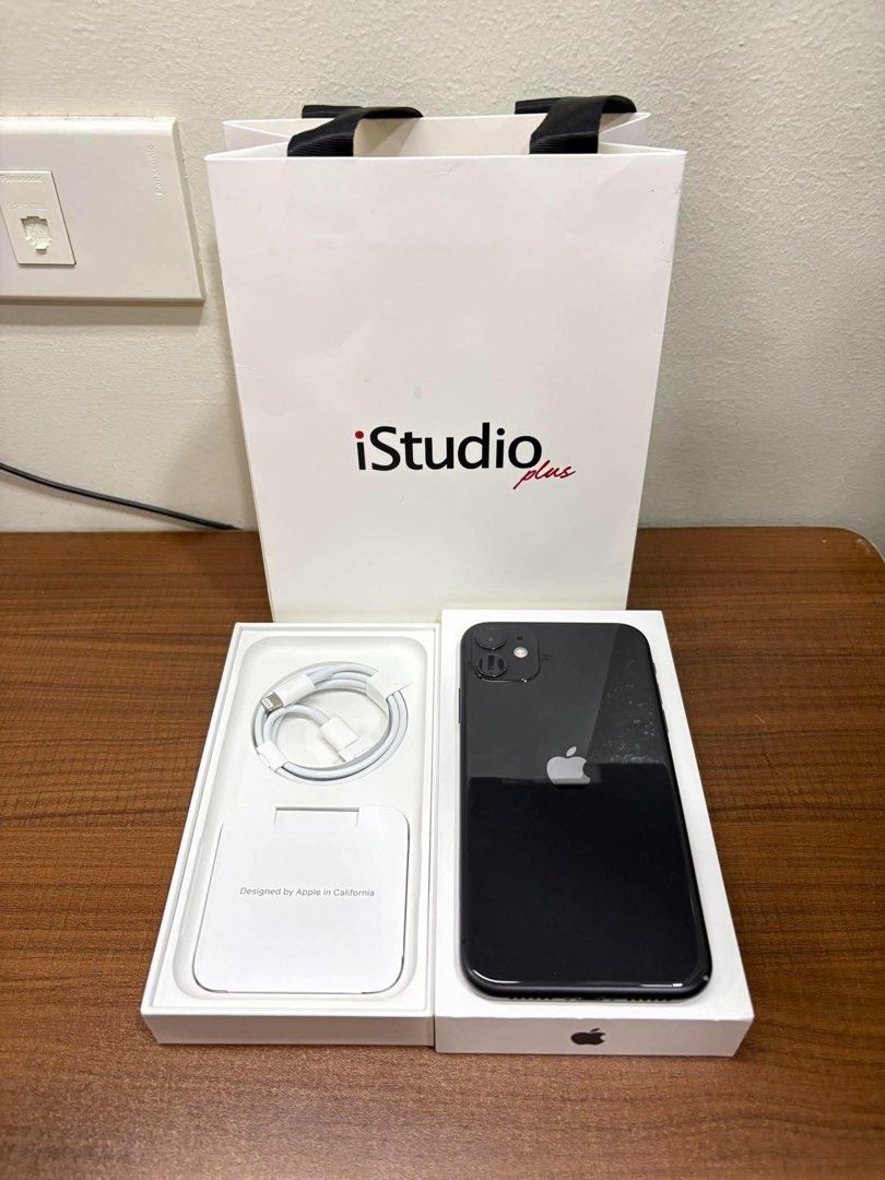 iPhone 11 64GB 85BH (Category: iPhone 11 Series) located in Manila. Submitted by sup_match (Listing ID 1470186151, Image 2). Description: FOR SALE iPhone 11 64gb 85% battery health smart locked (Smart, TNT) all working no history of repair no issue, dents lang with orig box and unused orig cord open for meetup.