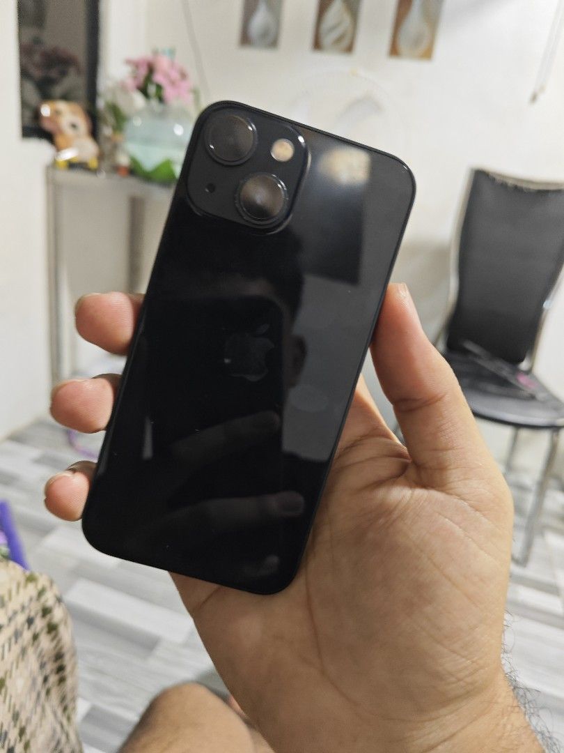 Iphone 13 Mini 256 ZP/A (Category: iPhone 13 Series) located in San Pedro. Submitted by miguel0803 (Listing ID 1470348167, Image 3). Description: Iphone 13 Mini 256gb NTC ZP/A variant 5.4 inch phone 13000 only panalo kana rito scratch on screen and dents ayan lang issue pero overall performance wala Newly replaced battery (kakareplace lang 2 days ago) working true tone face id replaced batt lang can do meetup binan san pedro alabang, or munti.