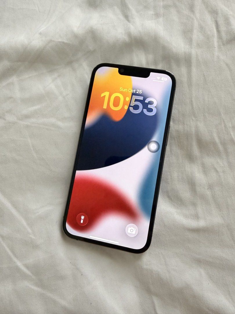 iPhone 13 Pro 128gb (Category: iPhone 13 Series) located in Taguig. Submitted by thedailycartph (Listing ID 1470166429, Image 2). Description: - Model: iPhone 13 Pro - Storage: 128GB - Color: Graphite - Condition: Excellent, well-maintained - Inclusions: Complete with original box - Meetup Location: Uptown Mall, BGC (9th Ave, Taguig) - Price Negotiable for sure buyers 😊.