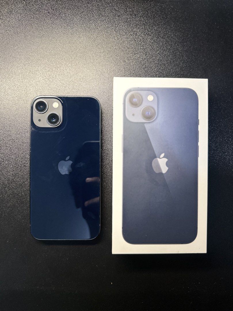 IPHONE 13 SMARTLOCK (Category: iPhone 13 Series) located in Las Pinas. Submitted by rterillano6727177 (Listing ID 1470345962, Image 3). Description: FOR SALE IPHONE 13 128GB SMARTLOCK 89% BATTERY HEALTH ISSUE: CASEMARKS INCLUSIONS:UNIT,BOX,CABLE ₱16,000 Loc: Laspinas or Paranaque.