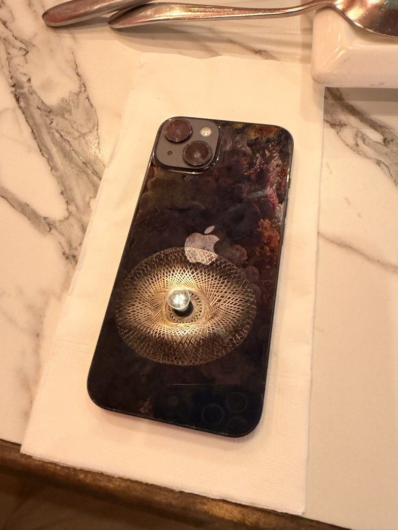 iPhone 14 128gb Black (Category: iPhone 14 Series) located in Mandaluyong City. Submitted by tanjirou11 (Listing ID 1470343661, Image 2). Description: Posting for my friend- personal owned No defects With minor scratches from use Battery for replacement na Comes with original box Rfs: upgraded to iPhone 18 pro max.