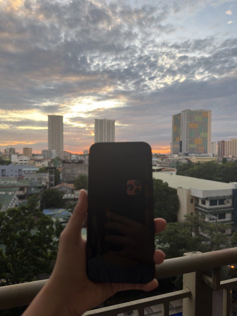 Iphone 14 plus - 128gb (Category: iPhone 14 Series) located in Cavite. Submitted by ponp0n (Listing ID 1470266879, Image 1). Description: Iphone 14 Plus 128GB Midnight Digital Walker purchased iOS Version: 18.1.1 Can use any SIM 86% Battery Health Working True Tone & Face ID Pristine condition with minimal dents Inclusions: same serial number box & original cord Price is negotiable (makatotohanan lang) feel free to offer Pm for more details. Loc�