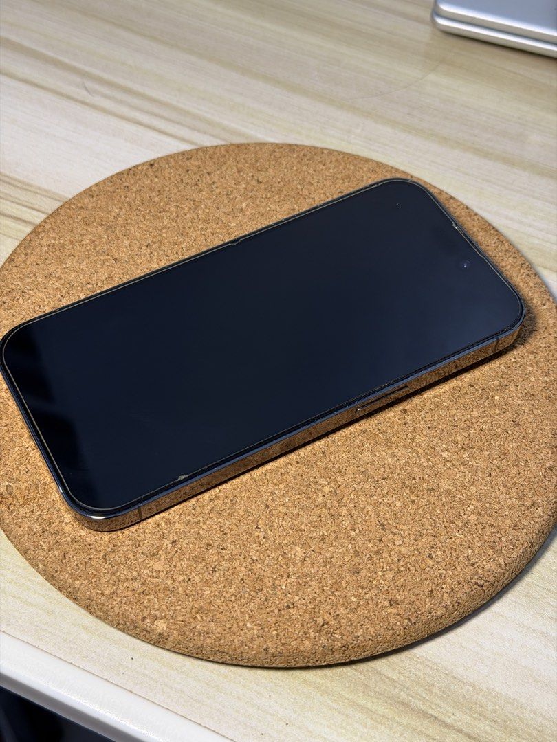 Iphone 14 pro 128gb (Category: iPhone 14 Series) located in Gerona. Submitted by hime_0726 (Listing ID 1470243200, Image 1). Description: Iphone 14pro 128gb Deep Purple 78% batt health Lady owned Tempered glass lang may chip but the screen is all good Camera, true tone, speakers and mic are all working Price is slightly negotiable.